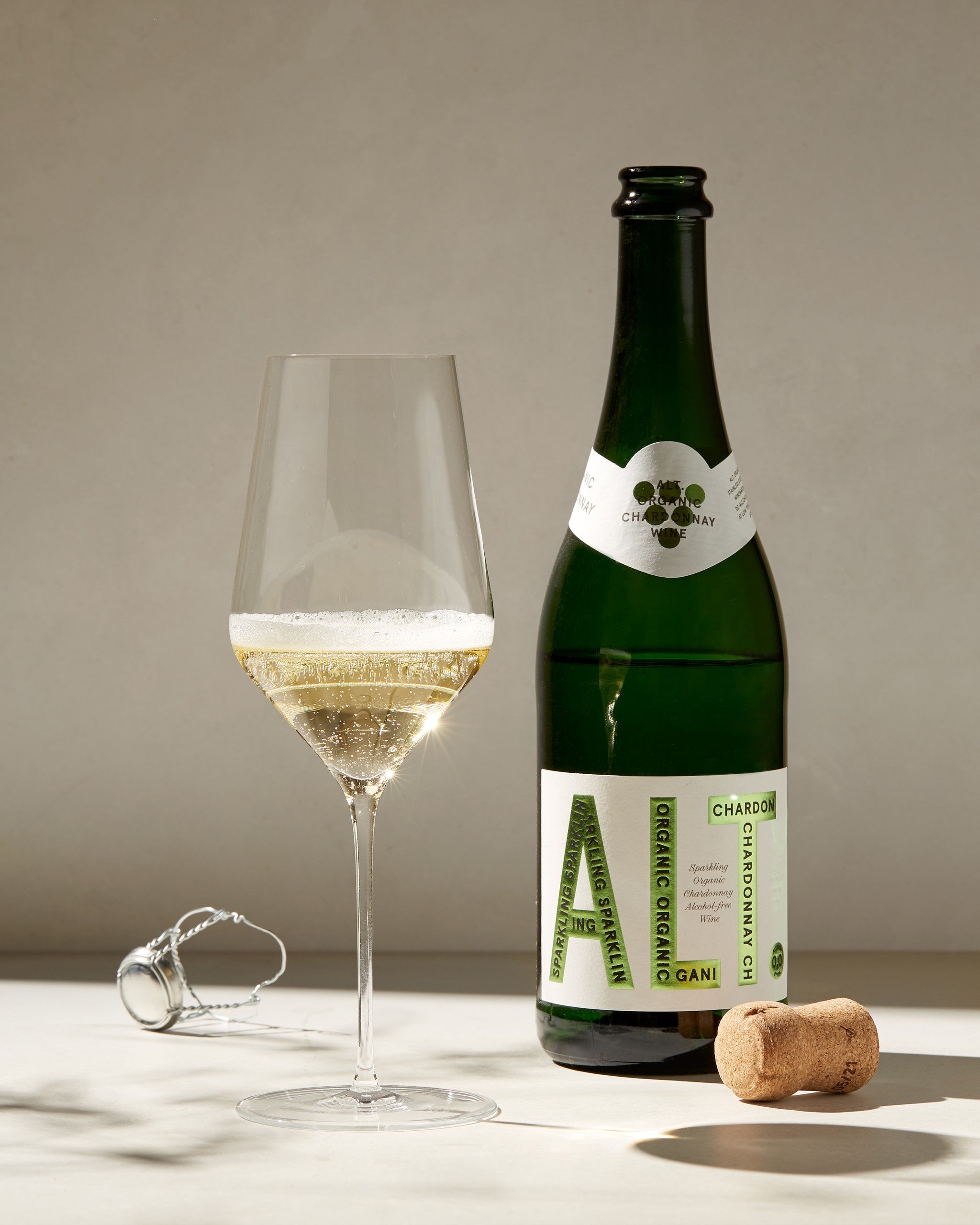 ALT. Sparkling White – Non-Alcoholic Blanc De Blanc Wine